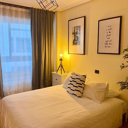 Parking, Vistas Al Mar Y Tres Habitaciones A Coruña Εξωτερικό φωτογραφία