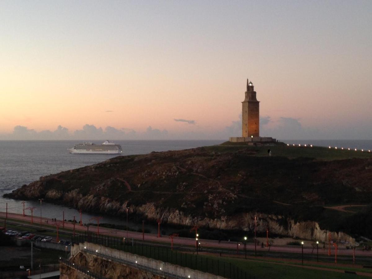Parking, Vistas Al Mar Y Tres Habitaciones A Coruña Εξωτερικό φωτογραφία